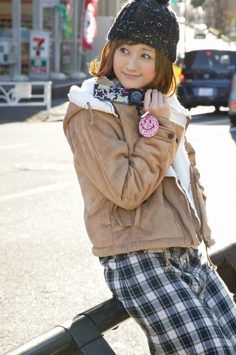 小松彩夏 Ayaka Komatsu(1)　[Wanibooks] 2011.07月号